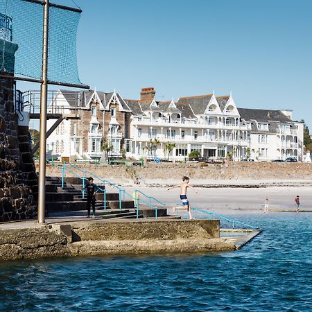オマルー ホテル Saint Helier Jersey エクステリア 写真